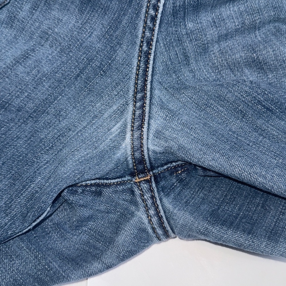 Lucky Brand Men’s Straight Blue Jeans Size 31x32 - Picture 9 of 12